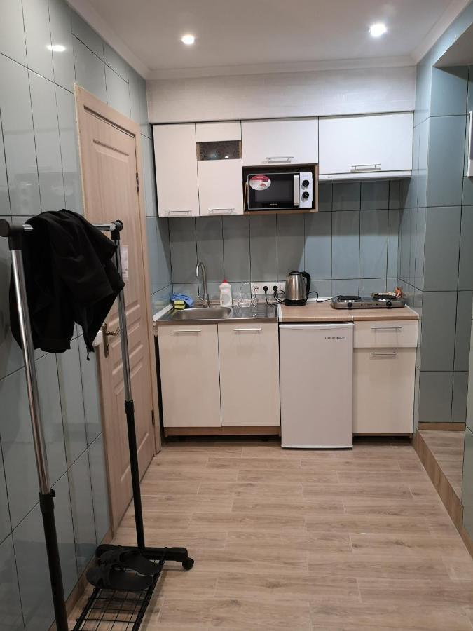 Freedom Apartment On Bazarna Str Lviv Eksteriør billede